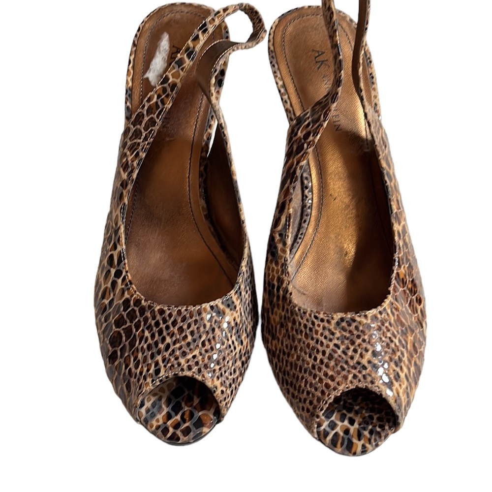 Anne Klein  size 10 brown animal print sling back heels genuine leather